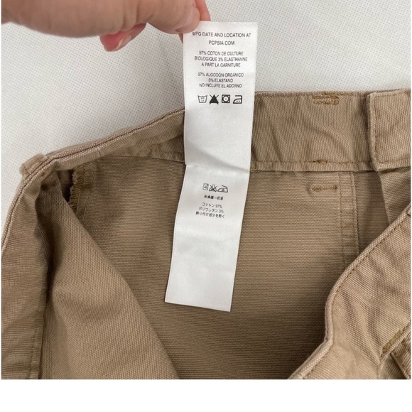 Patagonia Womens Khaki Shorts Size 8. Very good used condition. - Picture 10 of 11